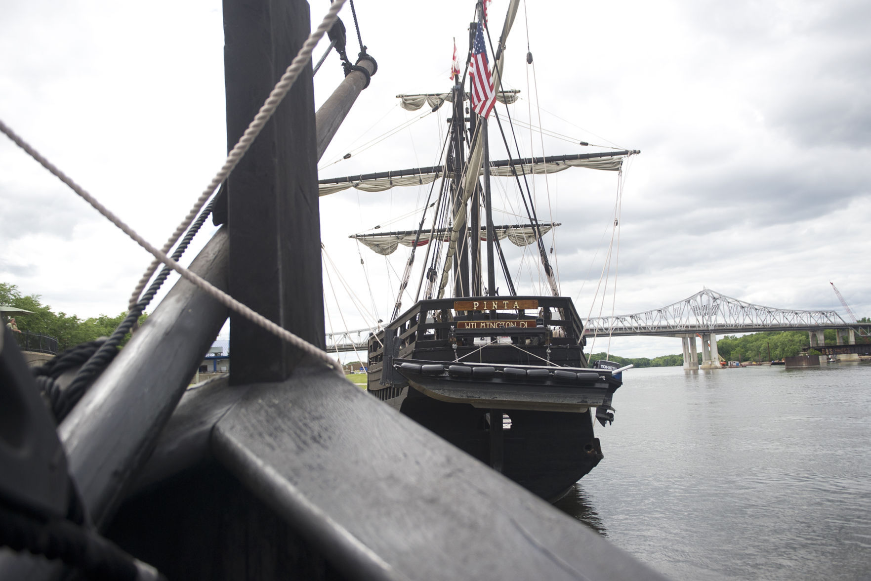 Columbus Ships 10